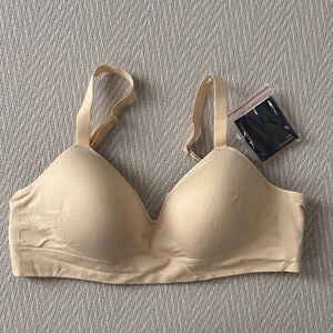 Seamless Nude Wireless T-Shirt Bra